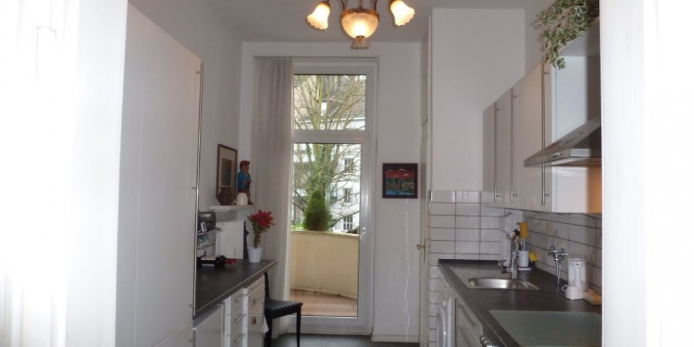VERMIETET - Stilvolle 3,5 Zi.-Wohnung in D´dorf (Unterbilk), Balkon, Küche - WG geeignet